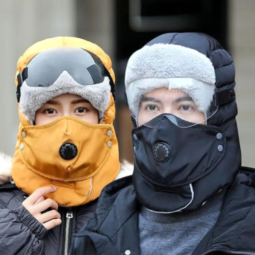 Winter Windproof Hat with Detachable Face Cover and Goggles – Ideal for Bike Rides & Cold Weather for Men & Women